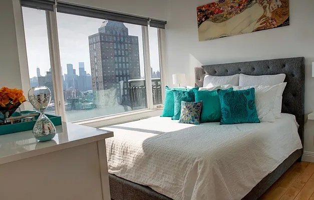 Rented by Fifth & Forever LLC | media 6