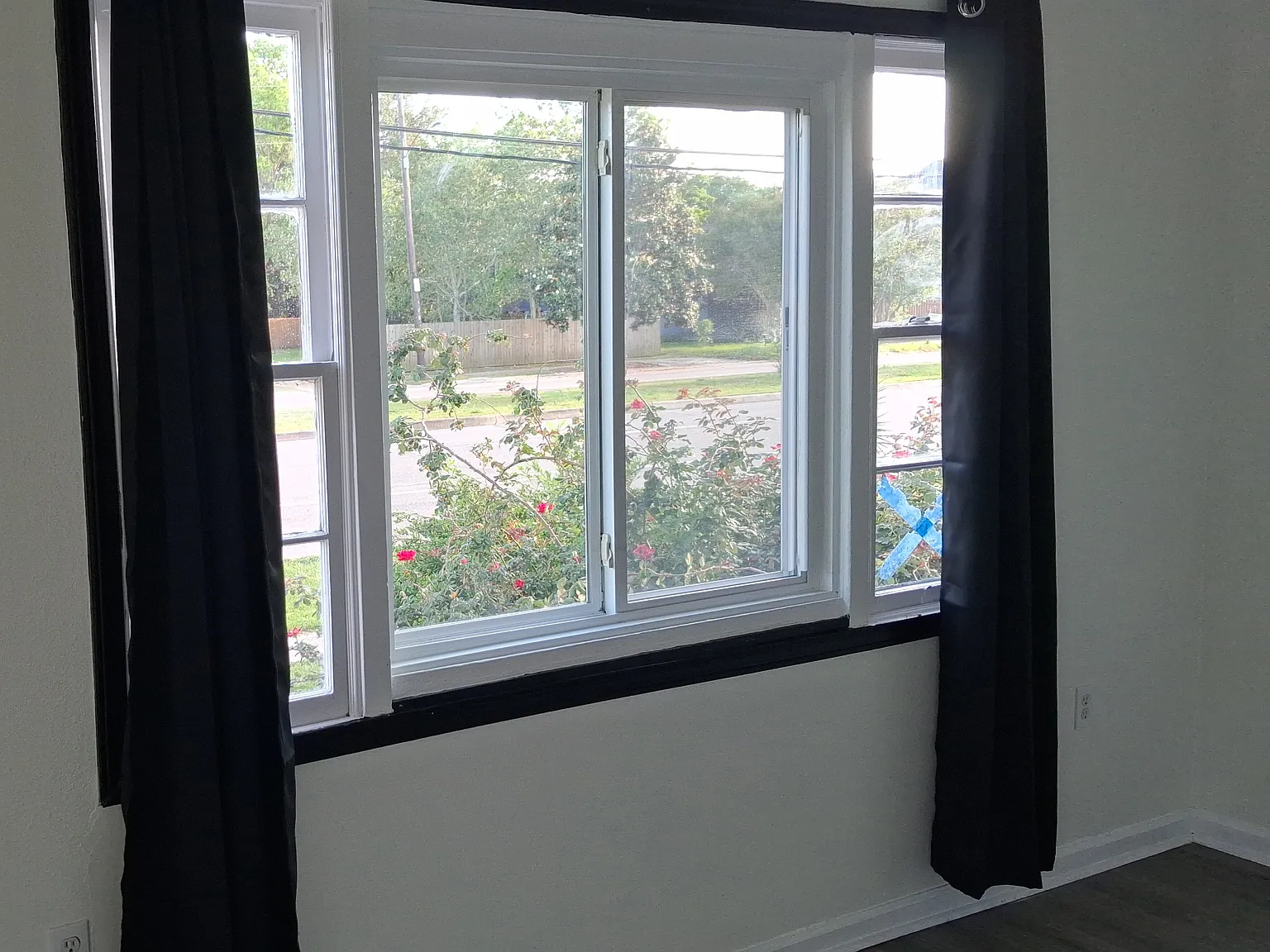 1 bed, $1,000 — Photo 4