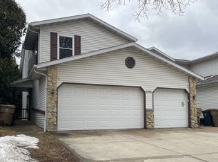 1109 Wayridge Dr APT 4, Madison, WI 53704