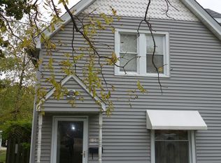 1004 Summit St, Joliet, IL 60435