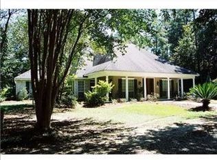 32 Dogwood Ln, Covington, LA 70435