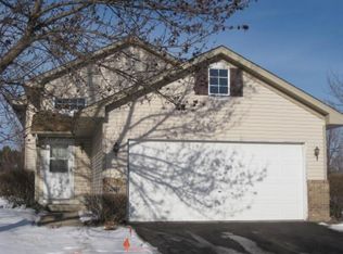 25644 Forest Boulevard Ln, Wyoming, MN 55092