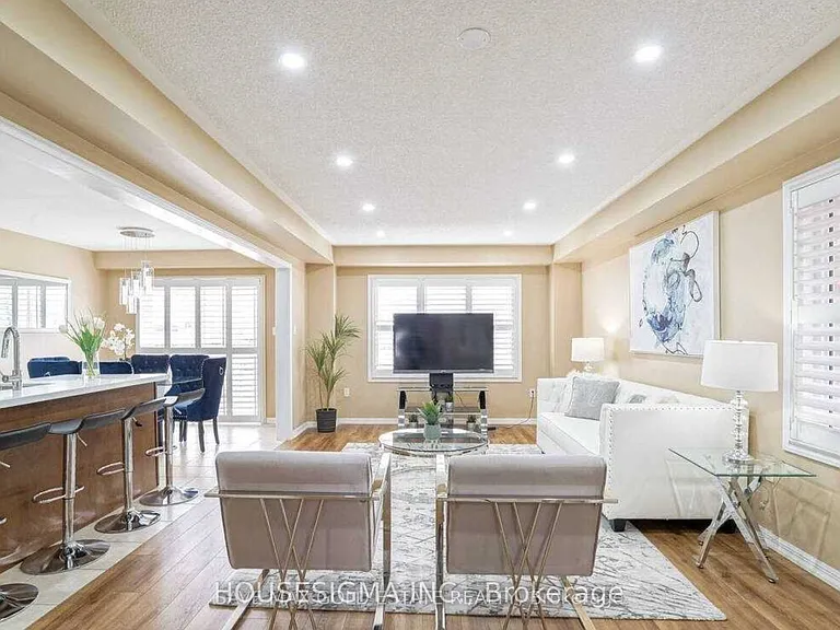 57 Robert Parkinson Dr — Photo 7