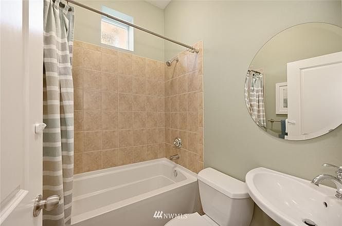 1st image of 2337 Yale Ave E #B