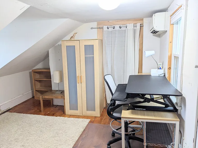 1 Salem St #2 — Photo 1