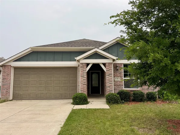 1313 Roadrunner Dr, Little Elm, TX 75068