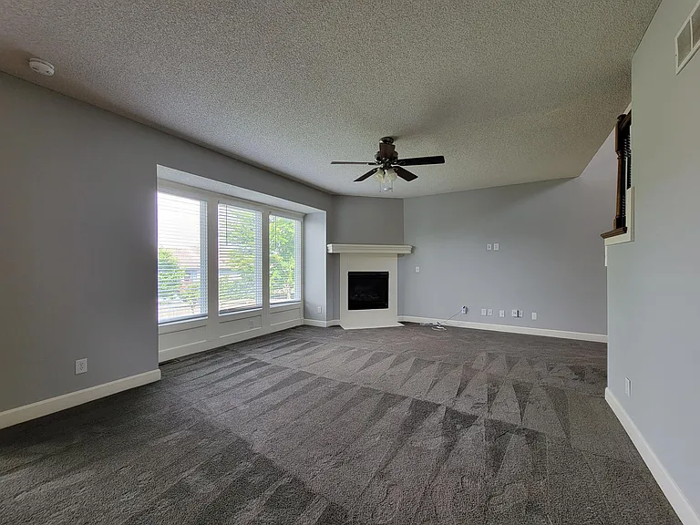 1865 W Ferrel Dr — Photo 8