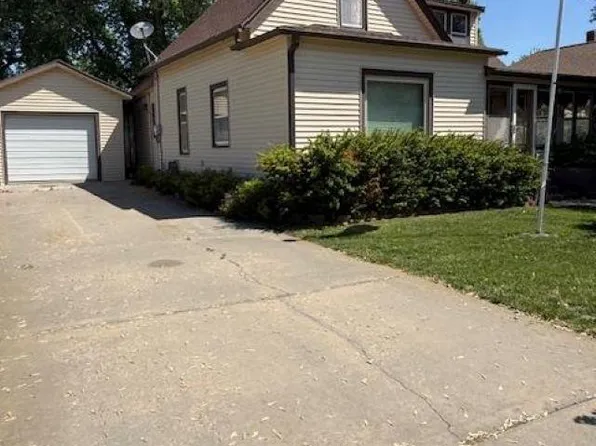 1016 N St, Tekamah, NE 68061