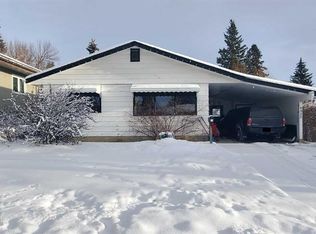 4920 Claret St NW, Calgary, AB T2L1C1
