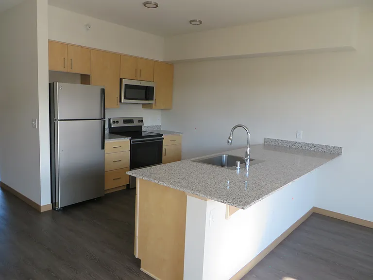 Park77 Apartments — Photo 1