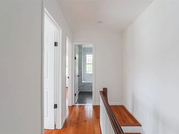 5th image of 17109 140th Ave