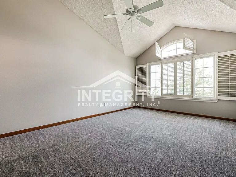 11536 Briarwood Ln — Photo 16