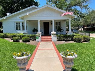 1200 Clover Ln, Fort Worth, TX 76107