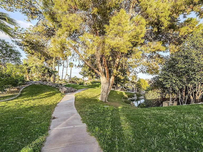 9445 W Taro Ln — Photo 49