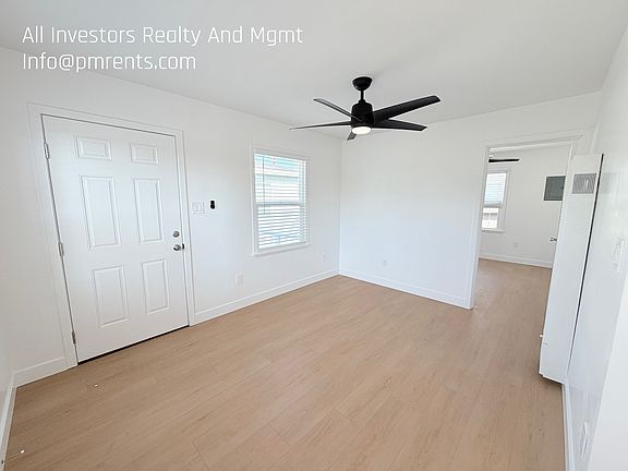 5th image of 1922 S Tremont St #1924