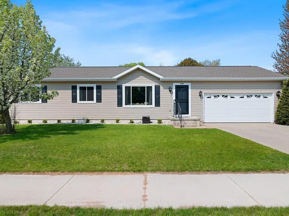 718 Lakeside COURT, Two Rivers, WI 54241