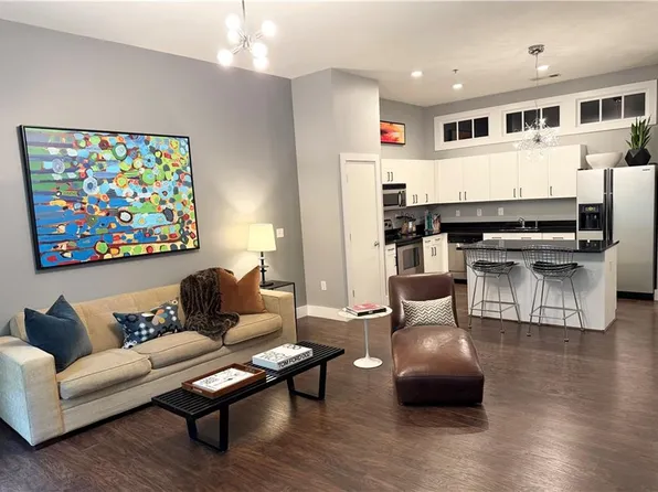 560 Dutch Valley Rd NE APT 2412, Atlanta, GA 30324