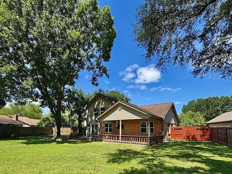 10307 Linecamp Dr — Photo 23