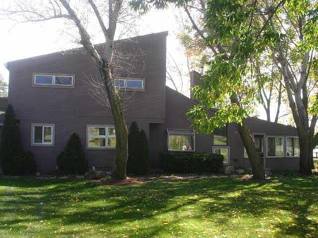 2nd image of 1805 Shoshone Dr