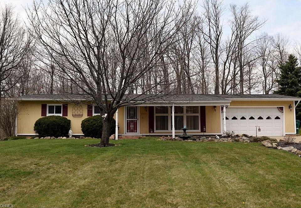 1st image of 2251 Gary Dr