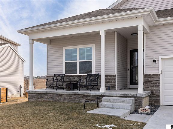 5th image of 17525 Rose Lane Rd