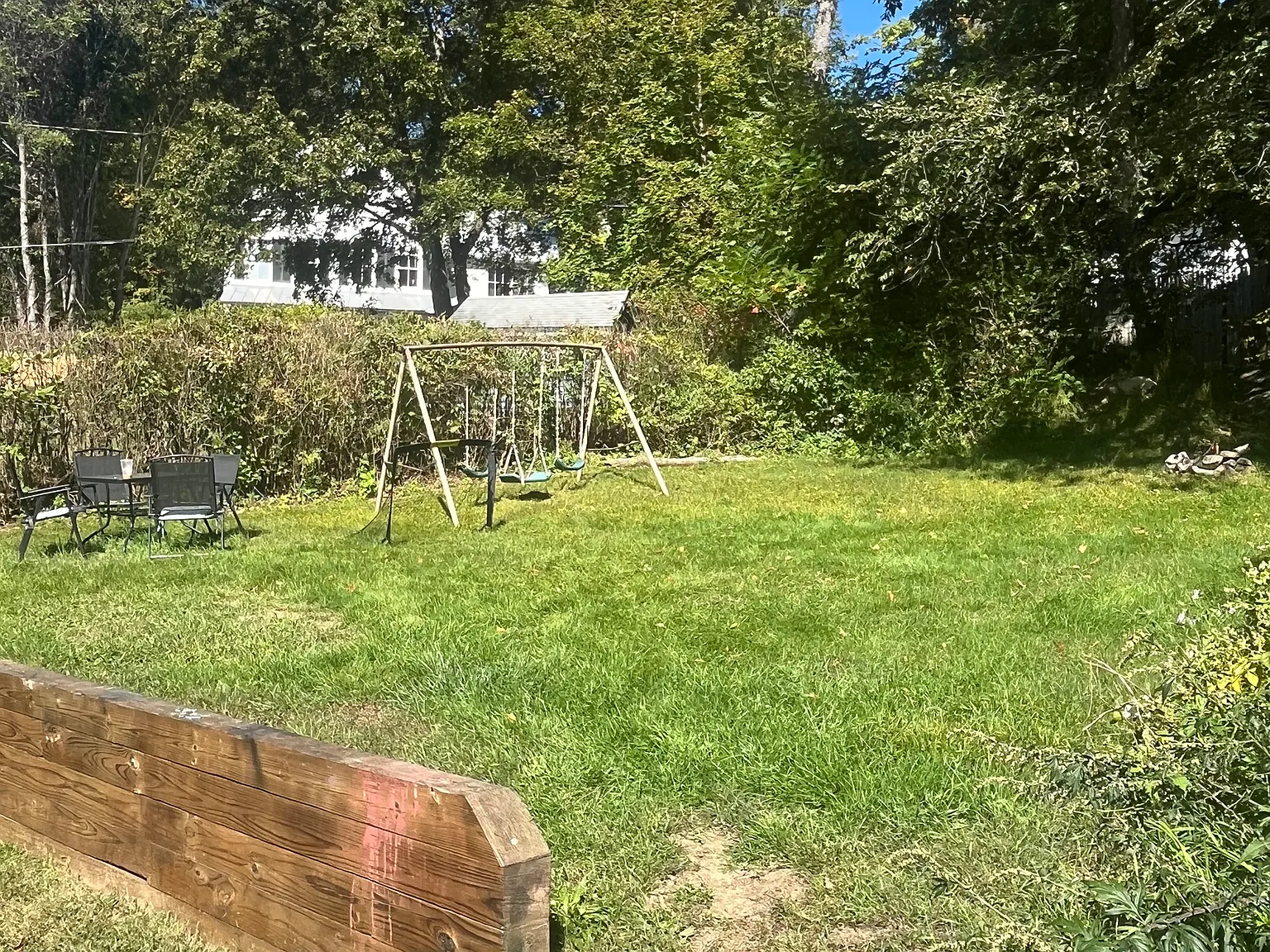 3 bed, 1.0 bath, 922 sqft, $1,500 — Photo 3
