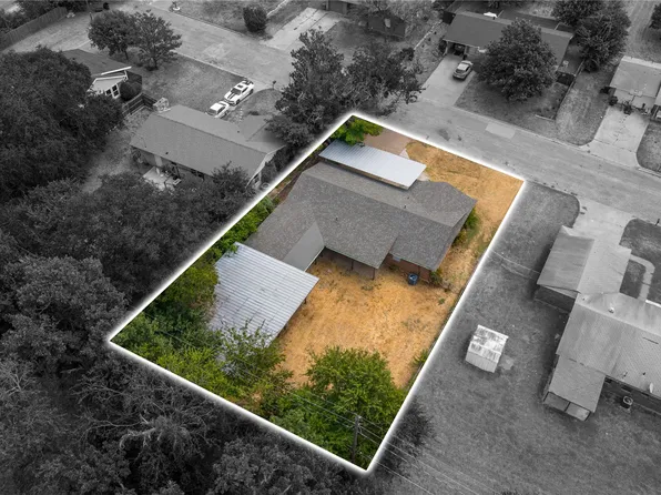 403 Hogle St, Weatherford, TX 76086