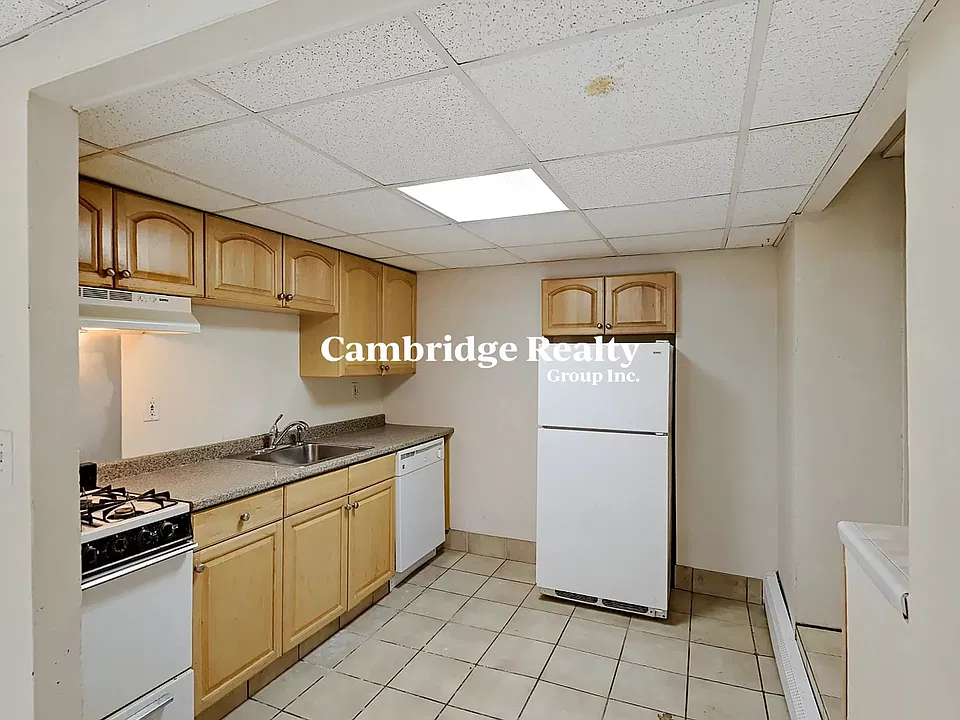 15 Glenville Ave #T1