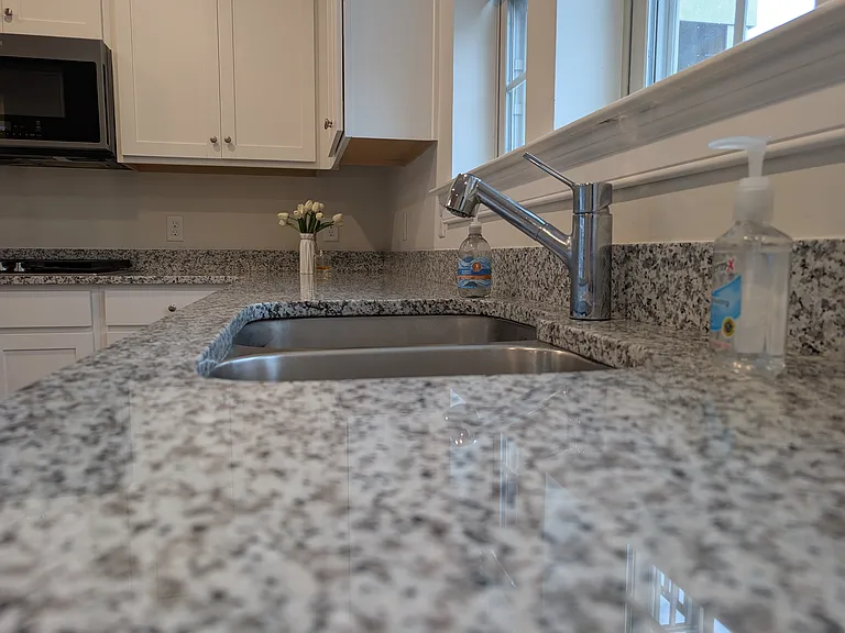 35 Dahlia Dr — Photo 7
