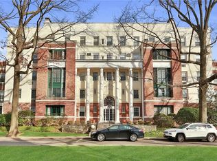 3 Brooklands APT 5G, Bronxville, NY 10708