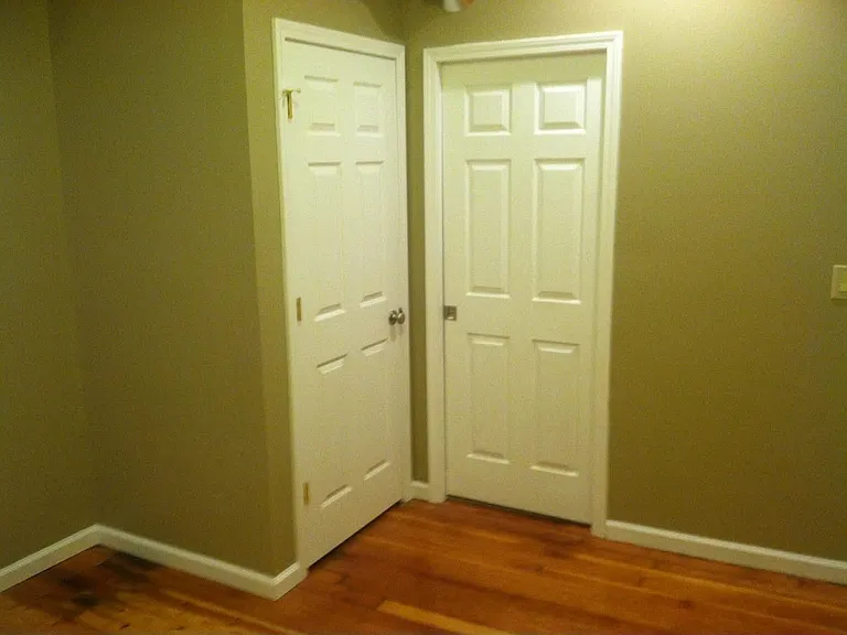 110 1/2 E Exchange St #1/2 — Photo 3