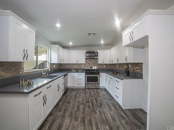 5th image of 8545 Cantaloupe Ave