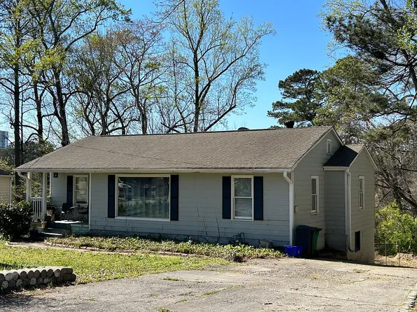 1754 Belle Isle Cir, Atlanta, GA 30329