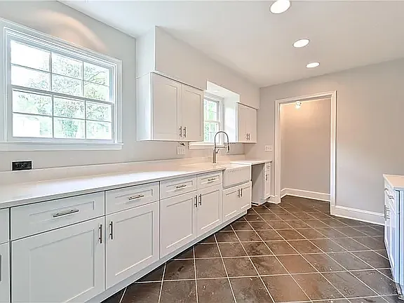 3 bed, 1652 sqft, $5,000 — Photo 4