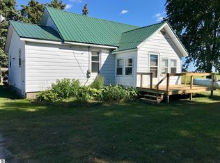 3643 E Van Buren Rd, Alma, MI 48801