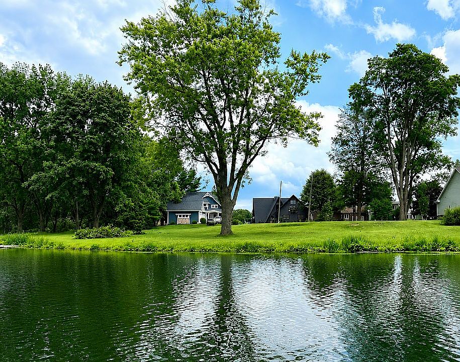 1st image of 62634 Diamond View Dr