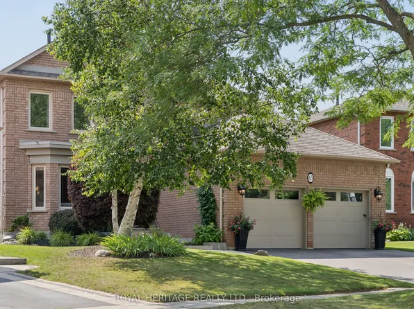 63 Kennett Dr, Whitby, ON L1P 1L5