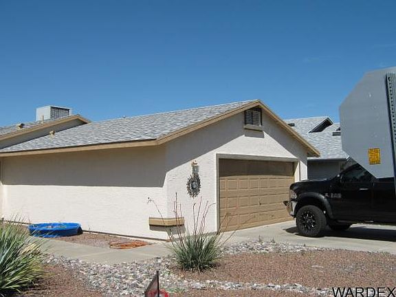 2nd image of 2402 La Salle Ave