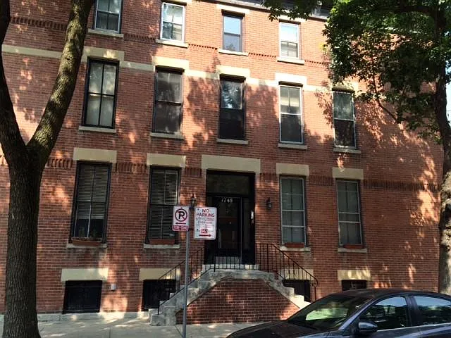 1748 N North Park Ave #3 — Photo 1