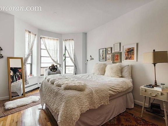 4th image of 190 Garfield Pl APT 4B