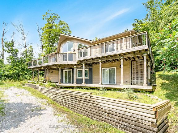 3rd image of 1858 Woods Bay Rd