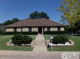 3800 Yellowstone Pl, Denton, TX 76209