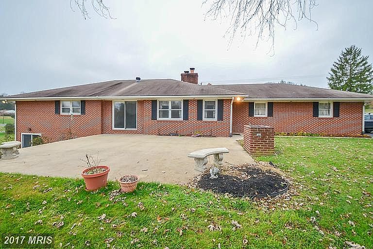 1st image of 4916 Forge Rd