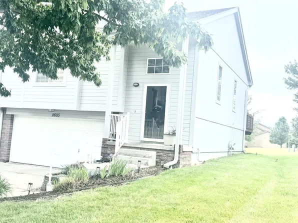 11605 Jefferson Cir, Omaha, NE 68137