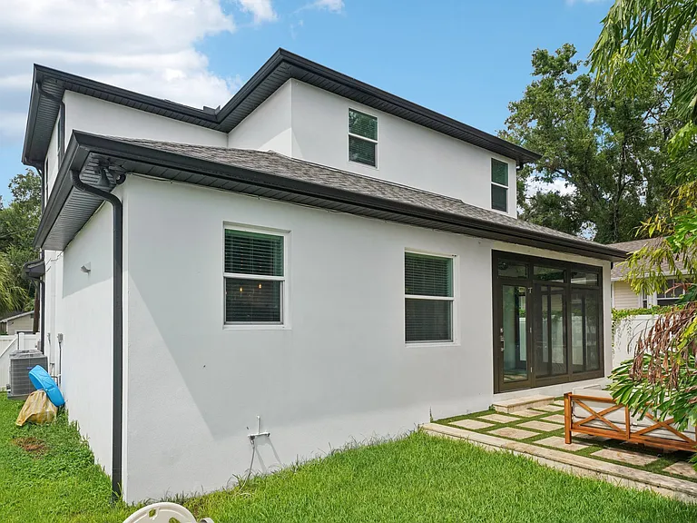 328 W Frierson Ave #1 — Photo 71