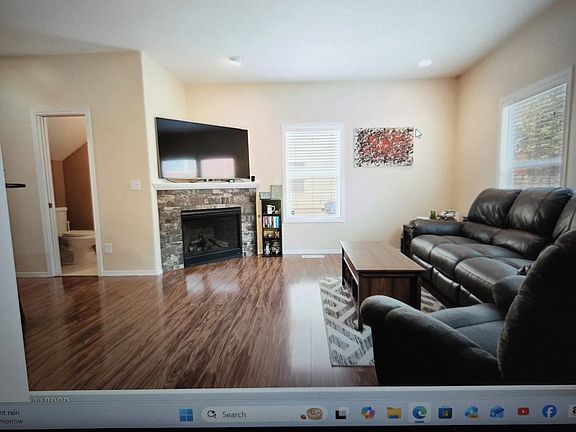 5th image of 3188 NE 13th Pl
