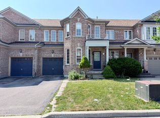 123 Rideau Dr, Richmond Hill, ON L4B 4P2