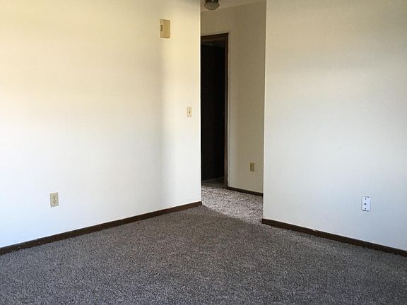 2nd image of 3480 Lilac Ln #C