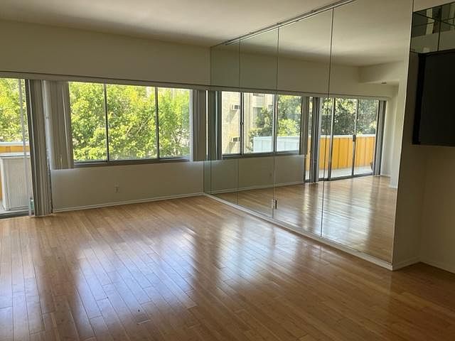 1st image of 7135 Hollywood Blvd APT 303