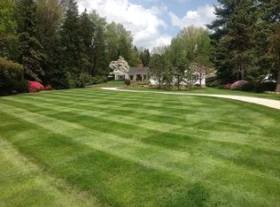 461 Southeast Ave, Tallmadge, OH